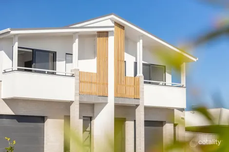20 Auvergne Way, Old Bar, NSW 2430