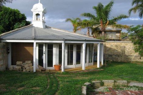 Property photo of 4 Hulbert Street South Fremantle WA 6162