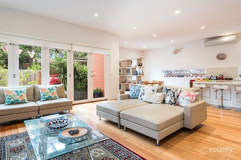 Property photo of 10 Hughenden Road St Kilda East VIC 3183