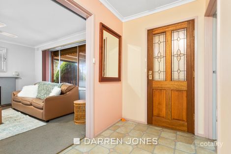 Property photo of 4 Don Grove Greensborough VIC 3088