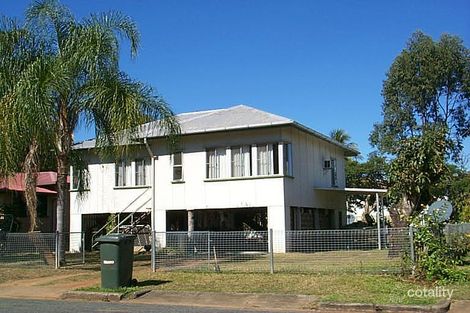 8 Elizabeth St, Proserpine, QLD 4800