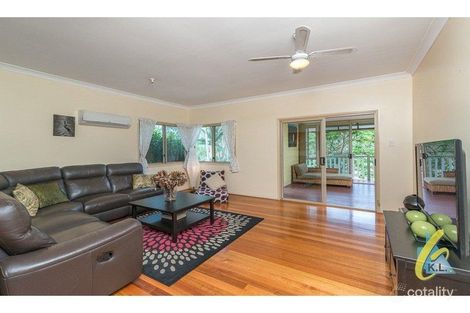 Property photo of 27 Nalya Crescent Karana Downs QLD 4306