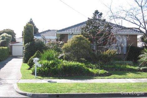 Property photo of 11 Grevillia Court Glen Waverley VIC 3150