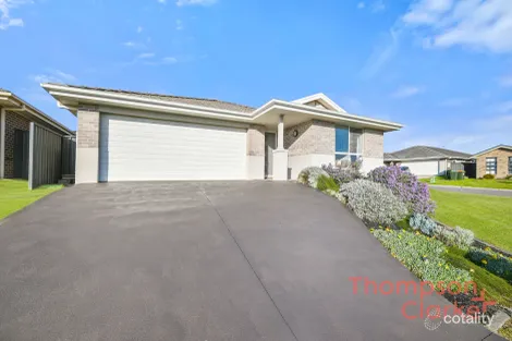 Property photo of 11 Malbec Street Cliftleigh NSW 2321