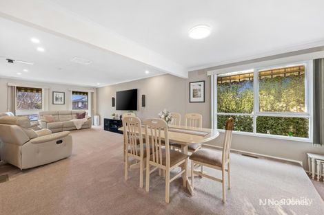 Property photo of 37 Dunbarton Drive Wantirna VIC 3152