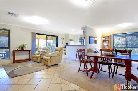 Property photo of 21 Dora Street Jerrabomberra NSW 2619