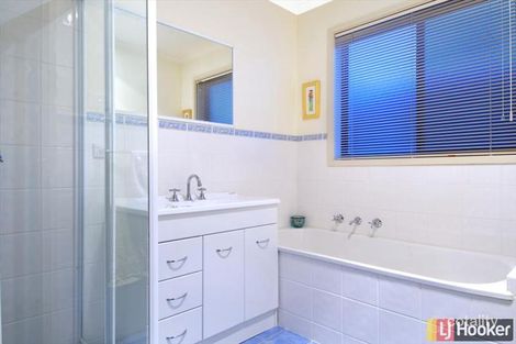 Property photo of 21 Dora Street Jerrabomberra NSW 2619