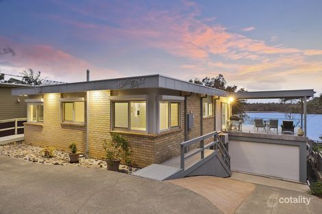 98 Blue Bell Dr, Wamberal, NSW 2260