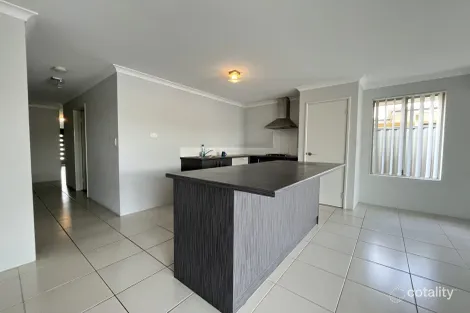 Property photo of 8 Lomond Way Seville Grove WA 6112