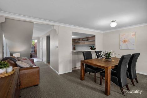 Property photo of 28/81 Olsen Avenue Labrador QLD 4215