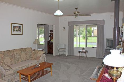 Property photo of 25 King Street Rosedale VIC 3847