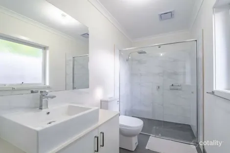 Property photo of 2/3 Damar Avenue Boronia VIC 3155