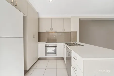 Property photo of 34 Parkland Drive Springfield Lakes QLD 4300