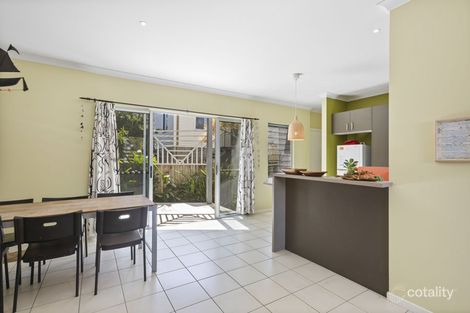 Property photo of 2/8 Philip Street Pottsville NSW 2489