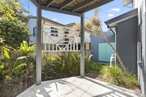 Property photo of 2/8 Philip Street Pottsville NSW 2489