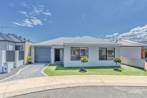 Property photo of 18 Fiore Court Lake Coogee WA 6166