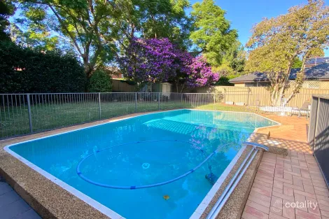 Property photo of 16 Miretta Place Castle Hill NSW 2154