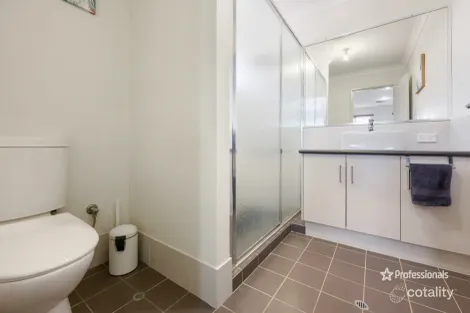 Property photo of 6 Yolanda Edge Wandina WA 6530