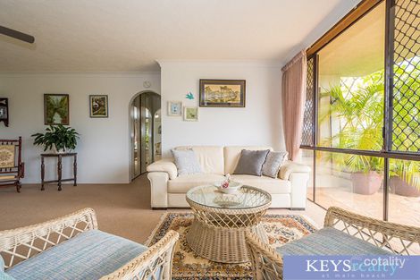 2 Dunlop Ct, Mermaid Waters, QLD 4218