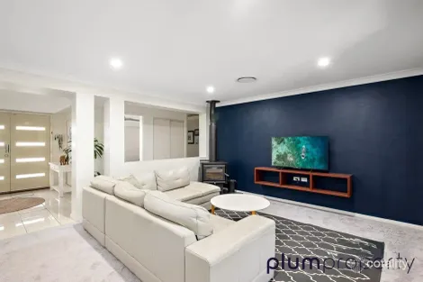 Property photo of 10 Yaggera Place Bellbowrie QLD 4070