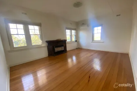 2/63 Wattle Valley Rd, Canterbury, VIC 3126