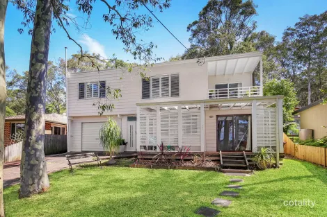 32 Hillcrest Rd, Empire Bay, NSW 2257