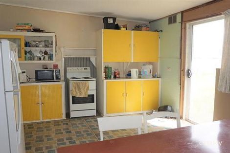 Property photo of 48-50 Government Road Loch Sport VIC 3851