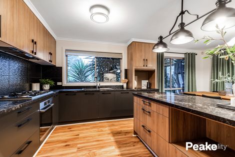 Property photo of 1 Jomary Court Berwick VIC 3806
