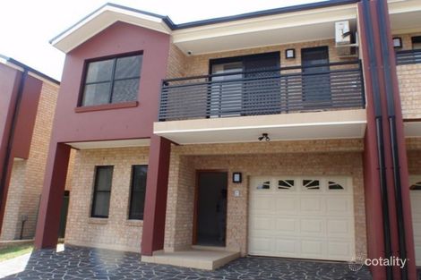 56 Pelargonium Cres, Macquarie Fields, NSW 2564