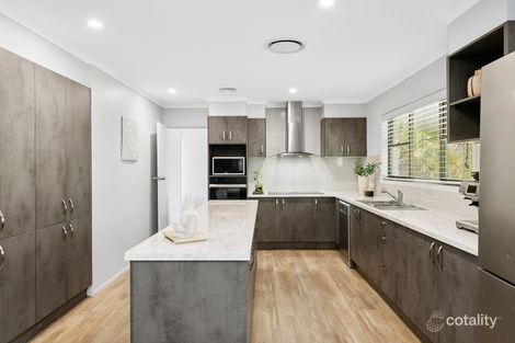 Property photo of 8 Binowee Avenue Niagara Park NSW 2250