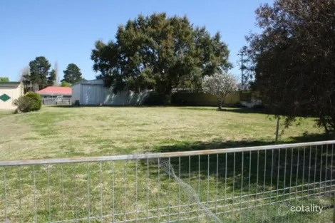3 High St, Tenterfield, NSW 2372