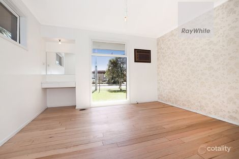 Property photo of 19 Koonalda Road Gladstone Park VIC 3043