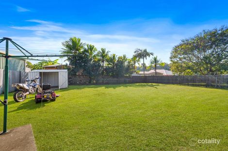 Property photo of 8 Dumfries Court Beaconsfield QLD 4740