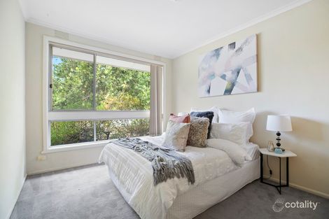 Property photo of 17 Narong Crescent Knoxfield VIC 3180