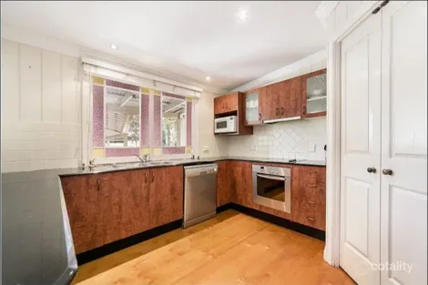 Property photo of 65 Pearson Street Kangaroo Point QLD 4169