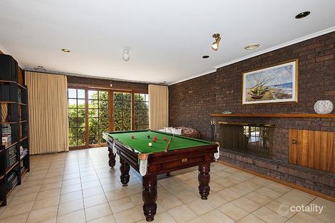 Property photo of 135 Charles Sturt Drive Doreen VIC 3754