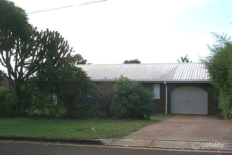 30 Sandpiper St, Wellington Point, QLD 4160