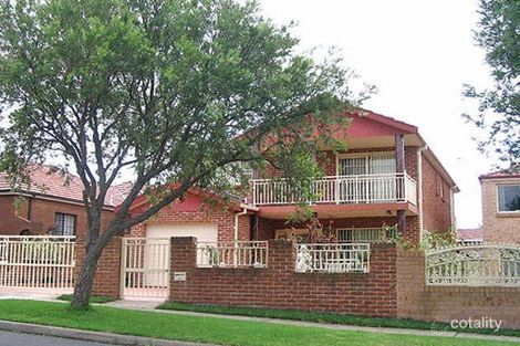63 Old Kent Rd, Greenacre, NSW 2190