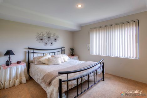 4 Lenihan Cnr, Wattle Grove, WA 6107