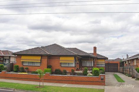 240 West St, Glenroy, VIC 3046