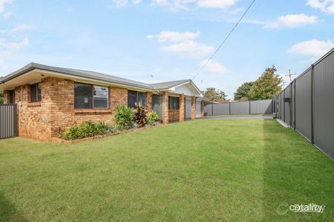 14 Elliott St, Kearneys Spring, QLD 4350