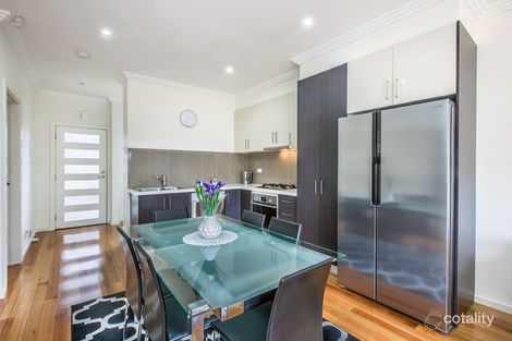 Property photo of 2/43 Yarra Avenue Reservoir VIC 3073