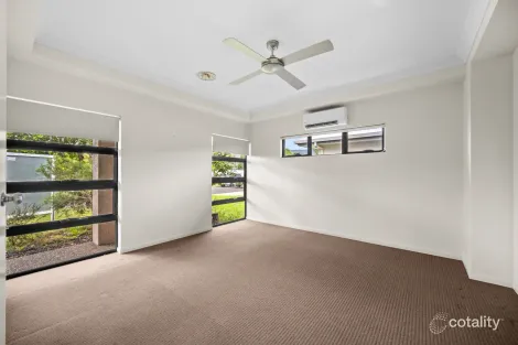 Property photo of 8 Thornborough Circuit Smithfield QLD 4878