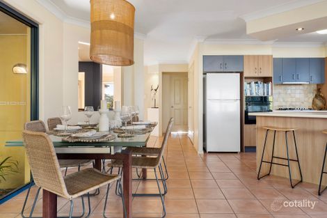 Property photo of 5 Bellerive Place Banora Point NSW 2486