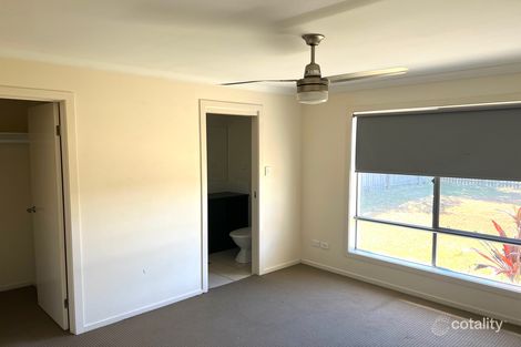 Property photo of 39 Taramoore Road Gracemere QLD 4702