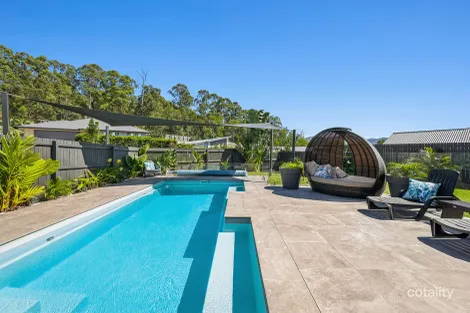 Property photo of 7 Windsor Circuit Maudsland QLD 4210