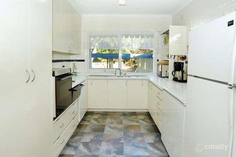 Property photo of 23 Lomond Avenue Kilsyth VIC 3137