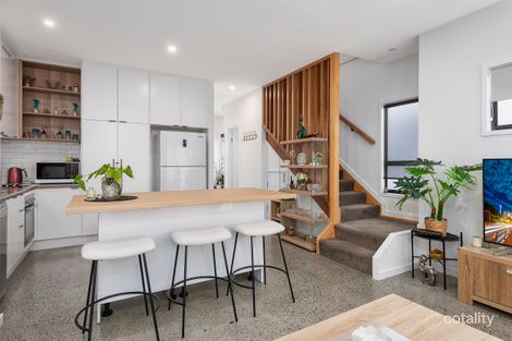 1/83 Falconer St, Southport, QLD 4215