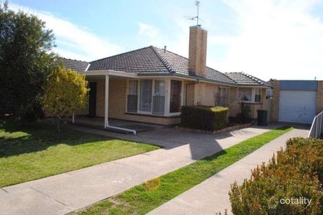 11 Marshall St, Maryborough, VIC 3465