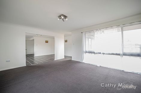 Property photo of 53 Campbell Parade Mannering Park NSW 2259